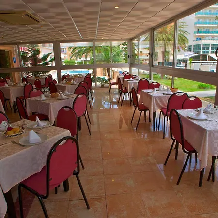 Playa فندق غانديا